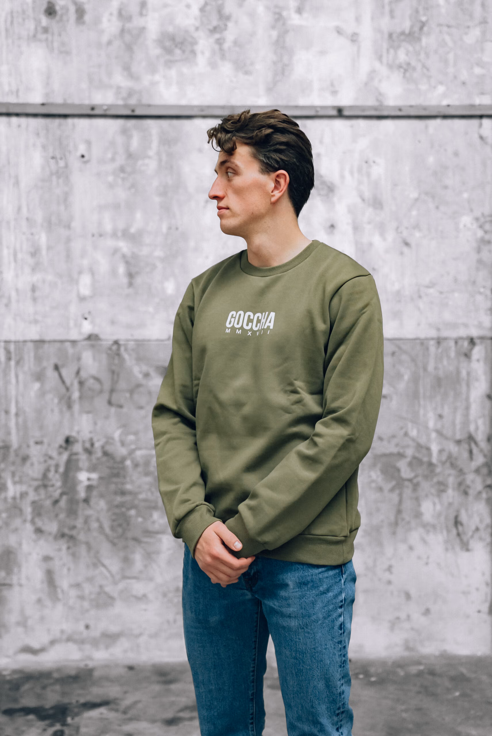 Sweater Army Green