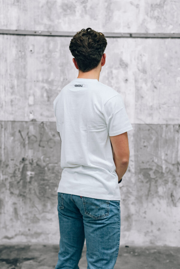 T-shirt White