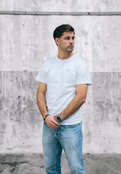 T-shirt White